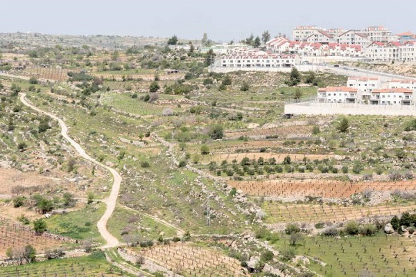 السودان توقع اتفاقية اقتصادية مع مستوطنات صهيونية بالأراضي المحتلة